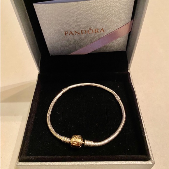 Pandora Jewelry - Pandora Moments Barrel Bracelet (Gold Barrel)
